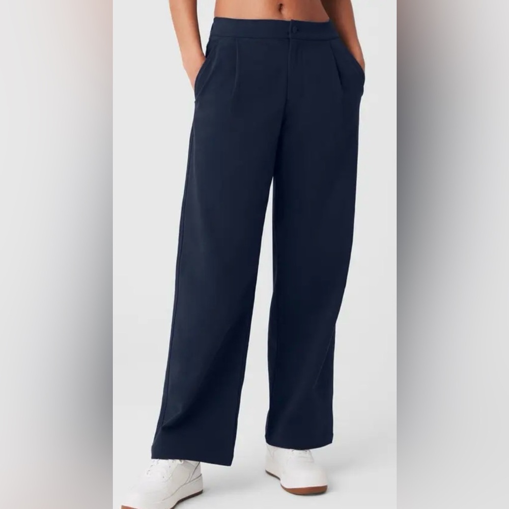 ALO Yoga navy  road trip trousers